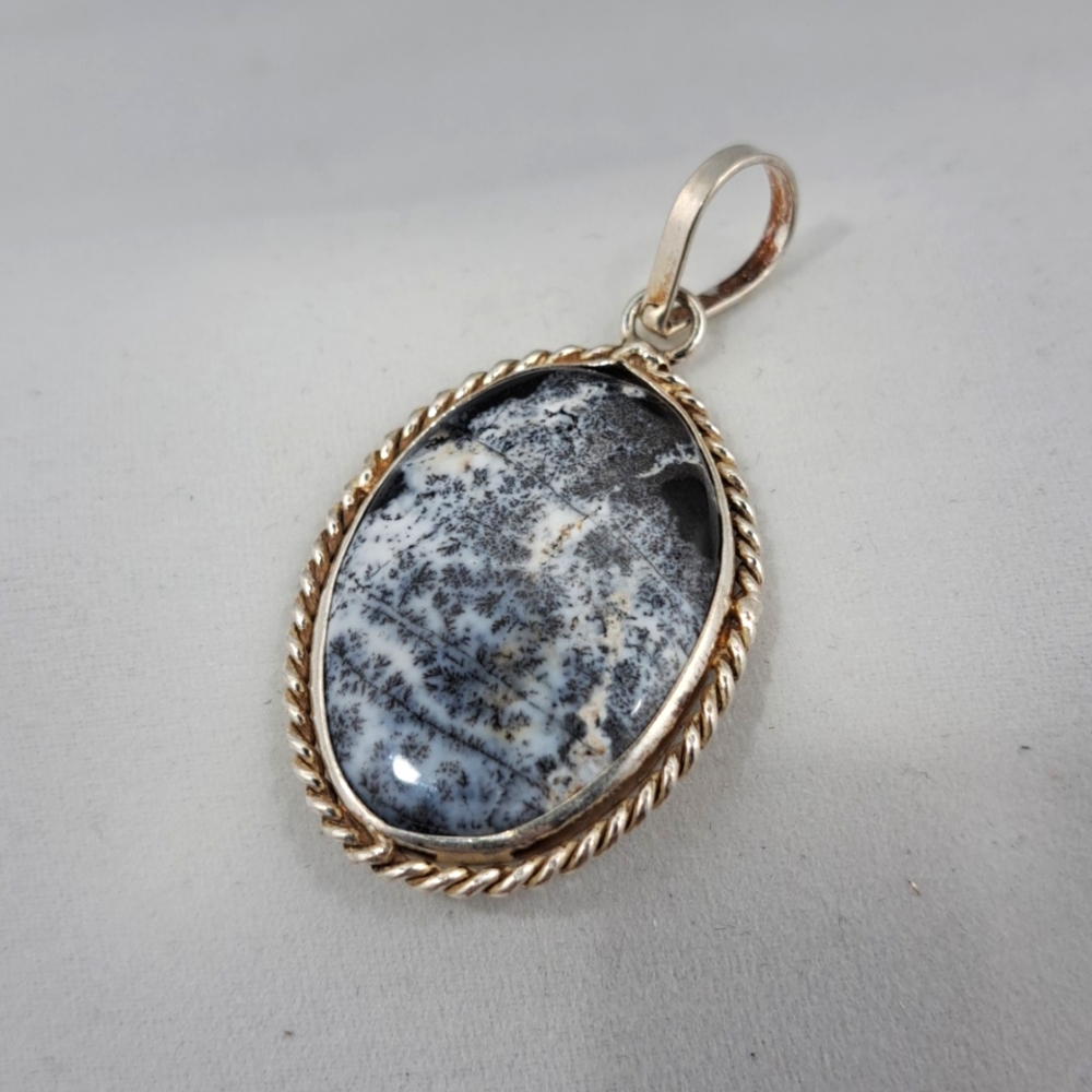 Dendritic Opal Pendant with 20" Sterling silver chain (6b)